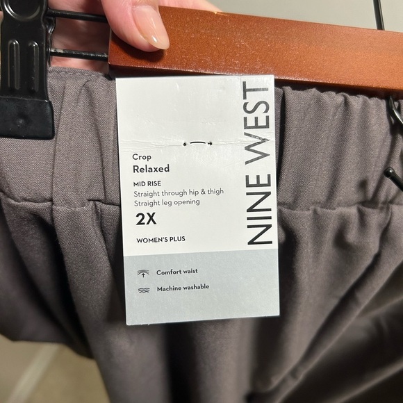 NWT! Nine West Crop Relaxed Mid Rise Womens Plus Pants size 2x - Picture 5 of 7